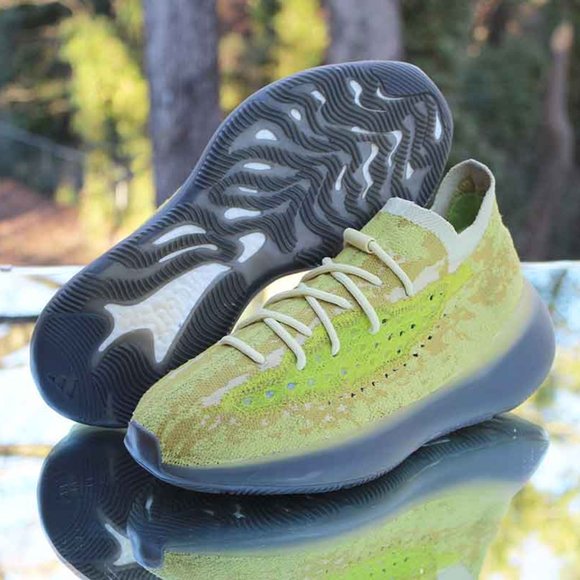 Adidas Yeezy Boost 380 Hylte Glow Men’s Size 9.5 main image 10